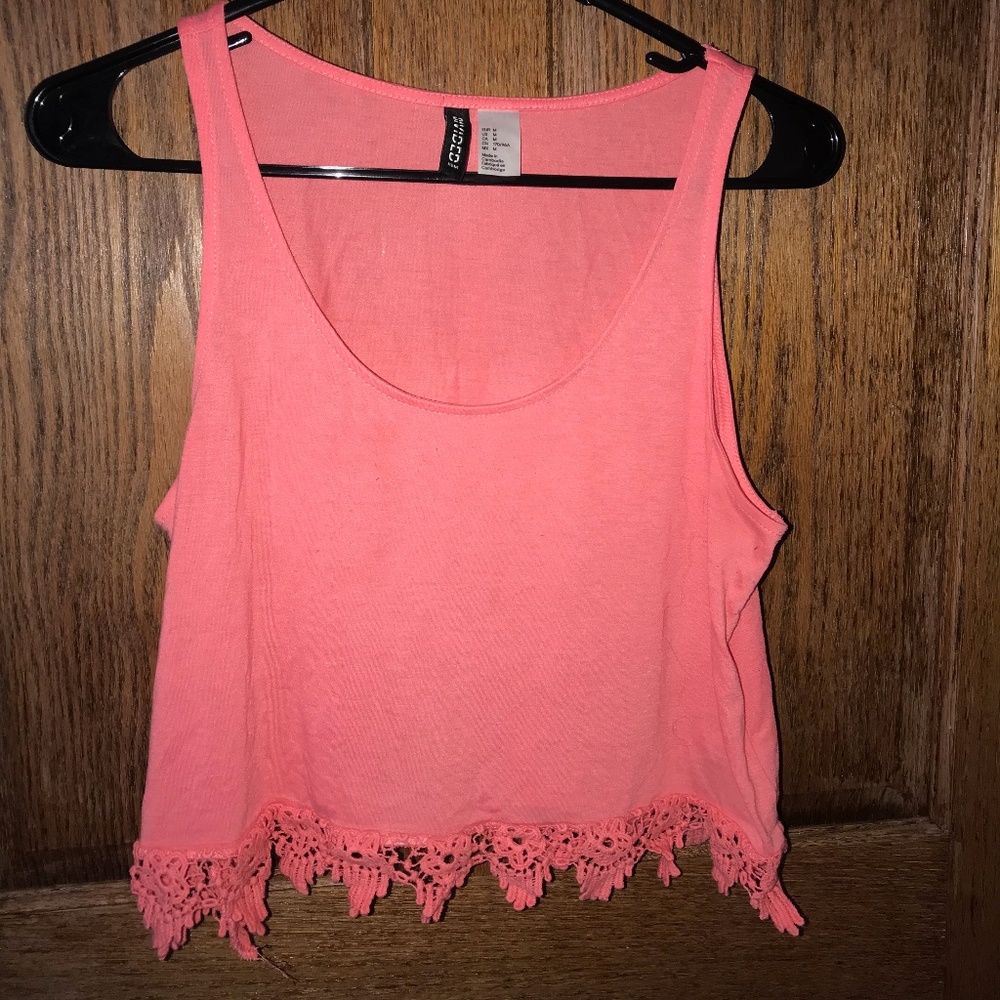 Crop top